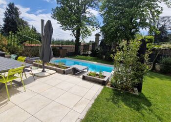 Installation et entretien annuel d'arrosage automatiques et robot tondeuse